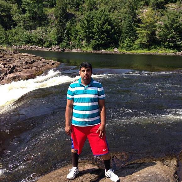 Meet your Posher, Basharat - Picture 1 of 1